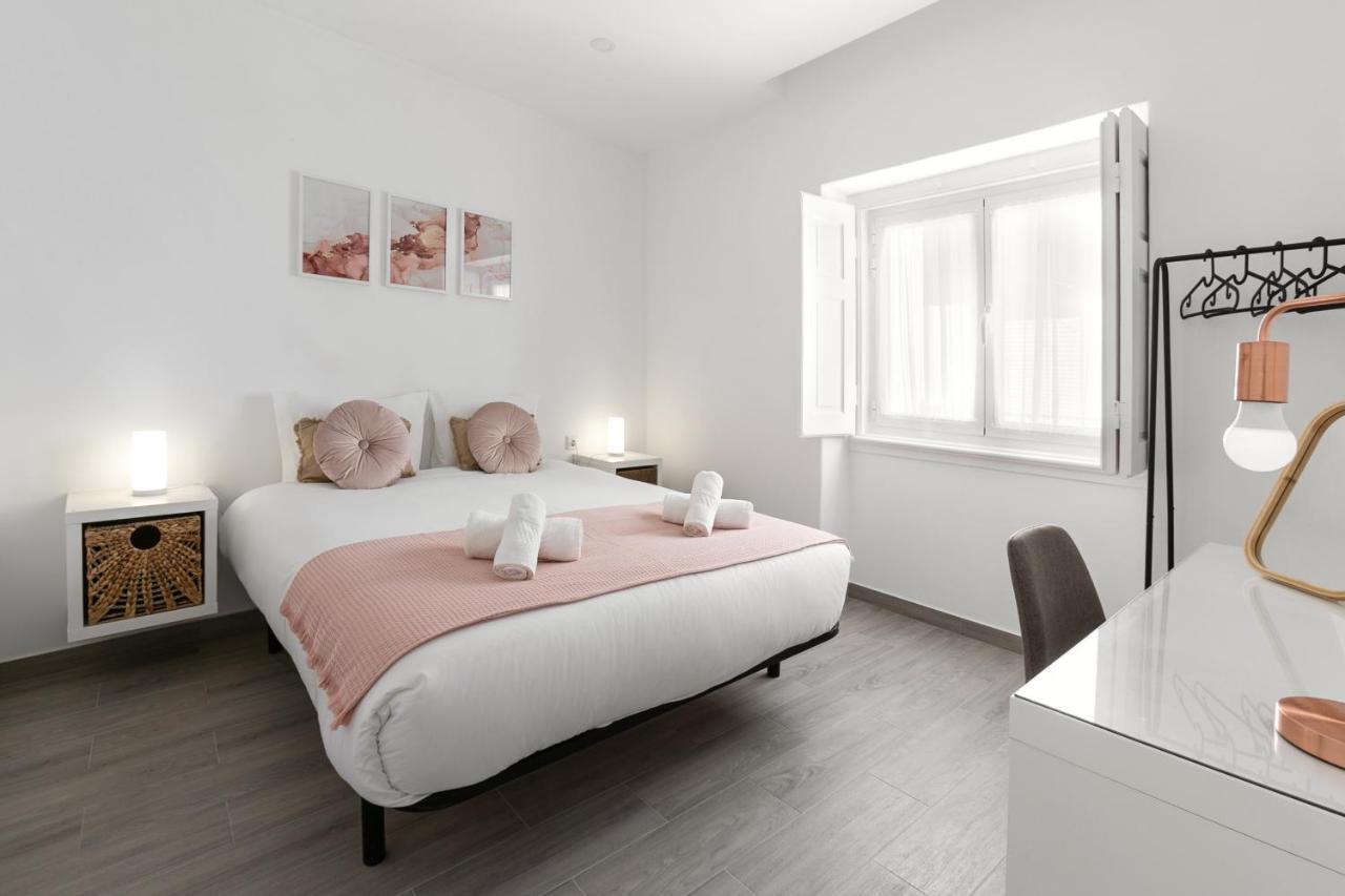 Rose Breeze Apartment Nazaré Buitenkant foto